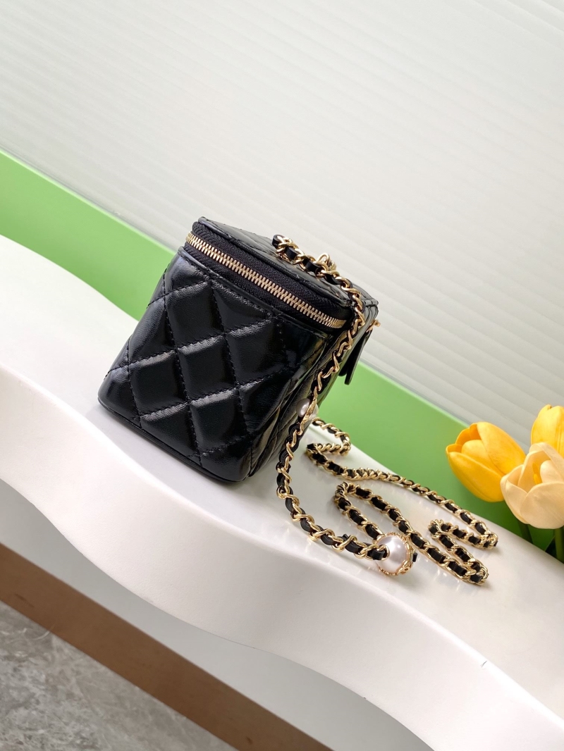 Ch**el cosmetic bags